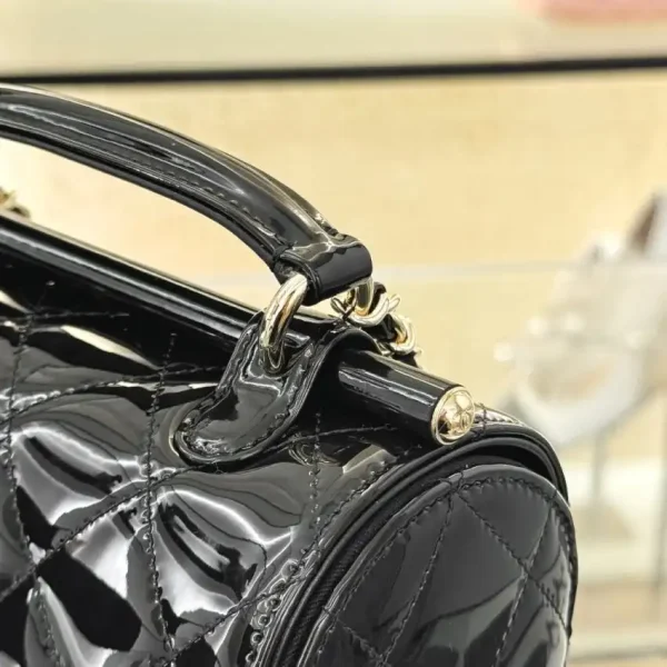 CHANEL 23 Patent Box Bag - Image 8