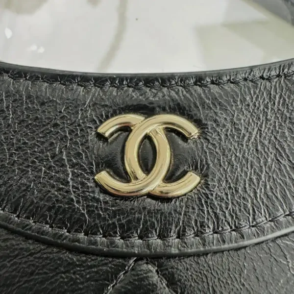 CHANEL 24s Mini Horizontal Black - Image 2