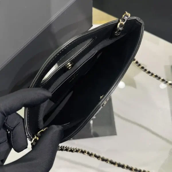 CHANEL 24s Mini Horizontal Black - Image 9
