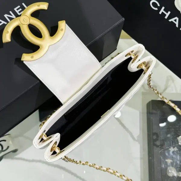 CHANEL 24c Baguette Bag White - Image 12