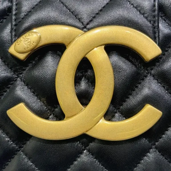 CHANEL 24c Round Shoulder Bag Black - Image 5