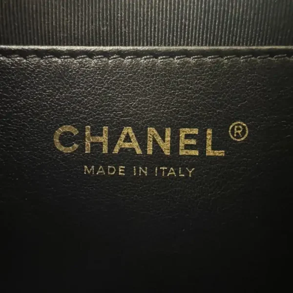 CHANEL 24c Round Shoulder Bag White - Image 11