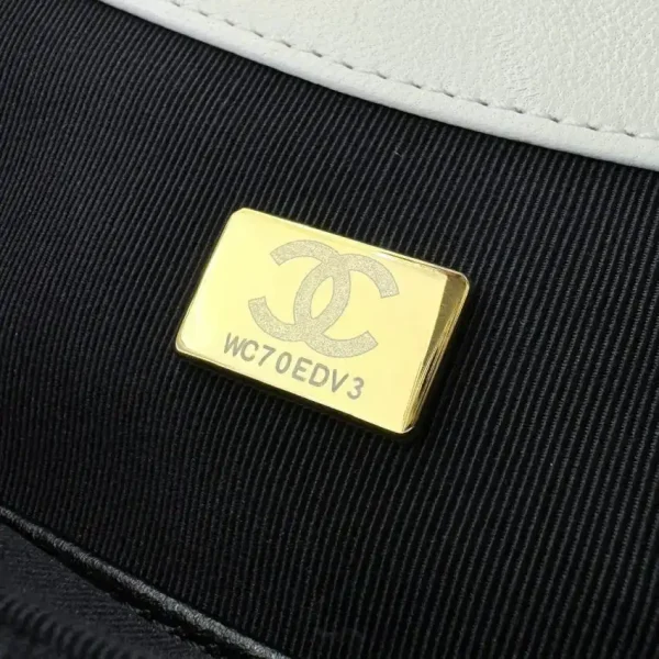 CHANEL 24c Round Shoulder Bag White - Image 10
