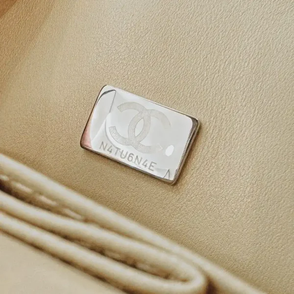 CHANEL Classic Flap 23cm Apricot - Image 4