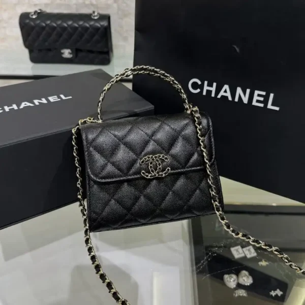 CHANEL 23k Kelly Handle - Image 2