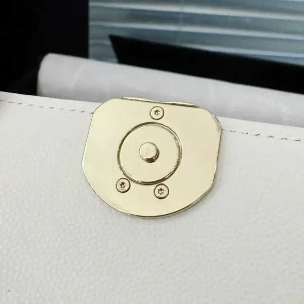 CHANEL 23P Kelly Handle White - Image 9