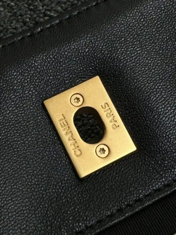 CHANEL 24p Hobo Underarm Bag - Image 3