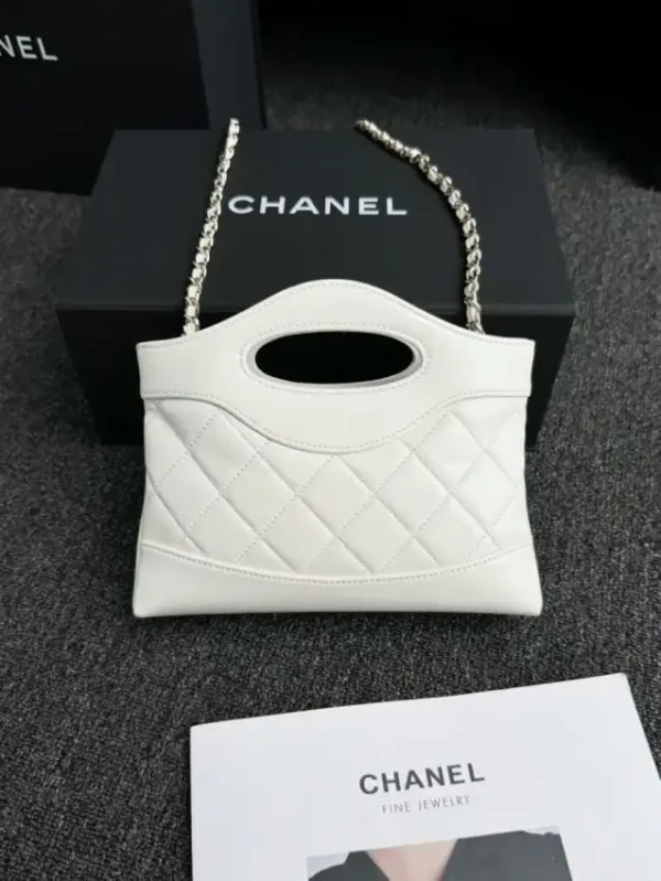 CHANEL 24s Mini Horizontal White - Image 2