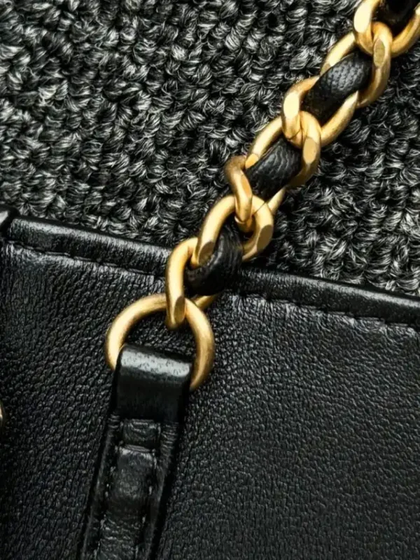 CHANEL 24s Double Pearl Woc Black - Image 8