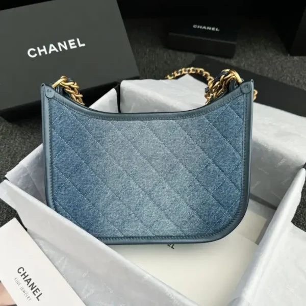 CHANEL 23c Hobo Small Denim - Image 2