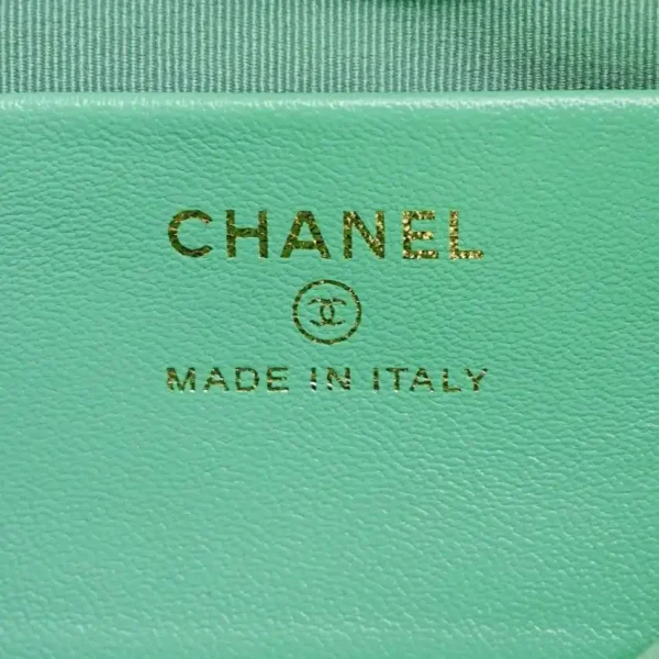 CHANEL 24s Mini Horizontal Green - Image 5