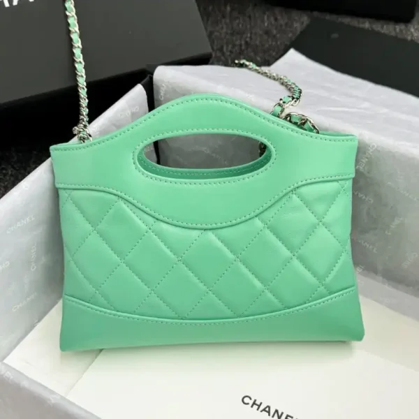 CHANEL 24s Mini Horizontal Green - Image 7