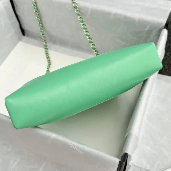 CHANEL 24s Mini Horizontal Green - Image 8