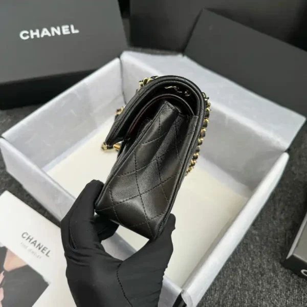 CHANEL Classic Flap 23cm Black - Image 2