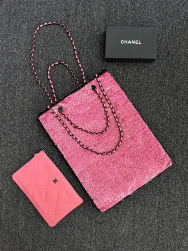CHANEL Sequin Shoulder Bag Pink - Image 2