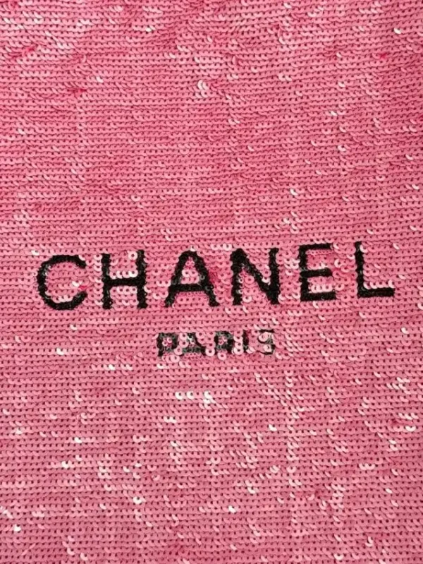 CHANEL Sequin Shoulder Bag Pink - Image 4