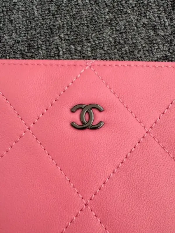 CHANEL Sequin Shoulder Bag Pink - Image 8