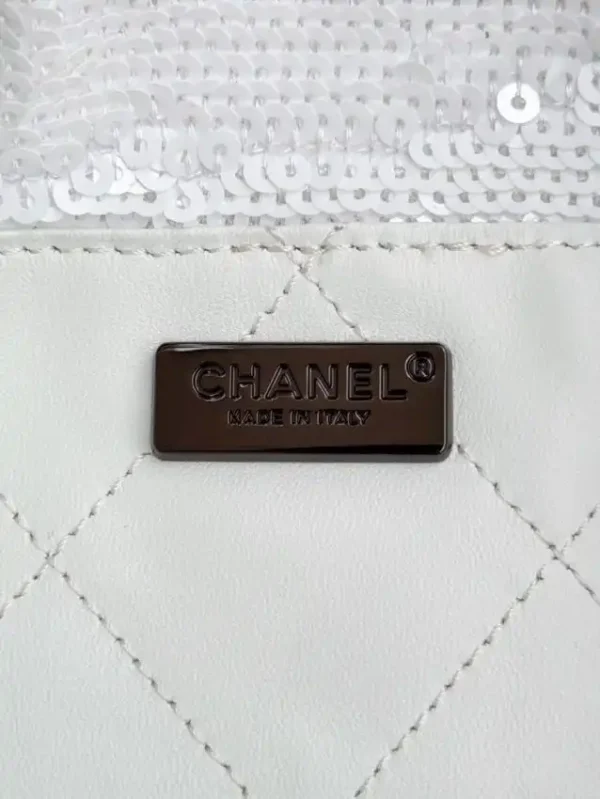 CHANEL Sequin Shoulder Bag White - Image 4