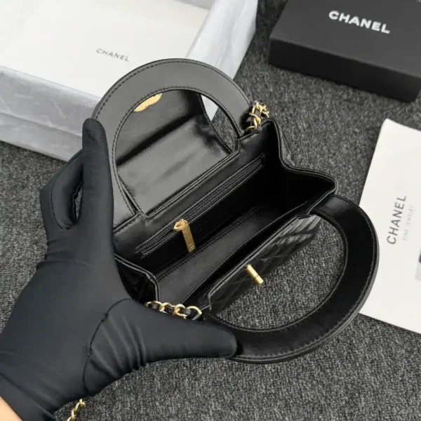 CHANEL 23k Kelly Black - Image 3