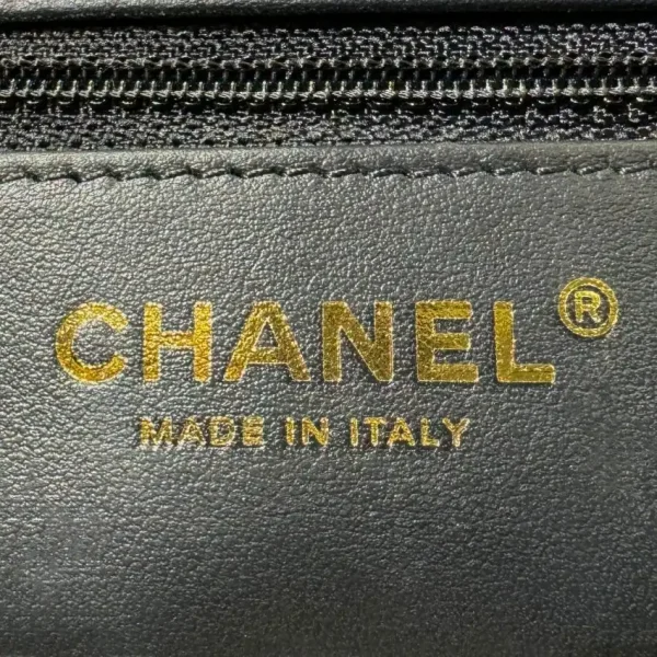 CHANEL 23k Kelly Black - Image 9