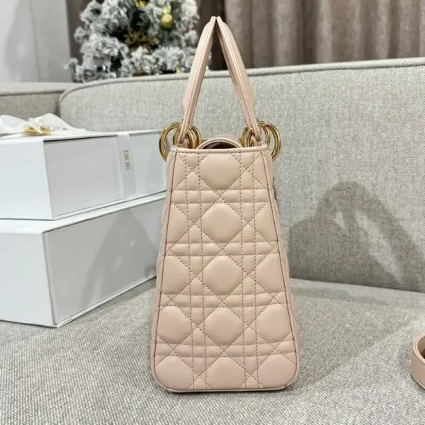 Lady Dior Medium Powder Pink - Image 2