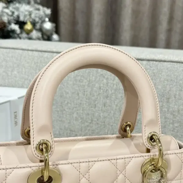 Lady Dior Medium Powder Pink - Image 4
