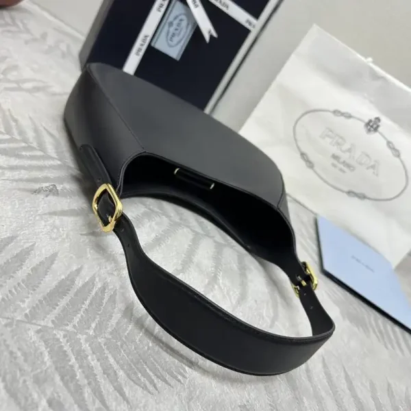 Prada  Cleo Medium Black - Image 6