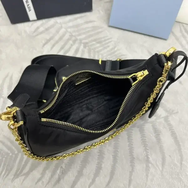 Prada  Re-Edition Nylon 2005 Black - Image 7