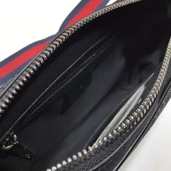 Gucci Small Cross Body Bag - Image 6