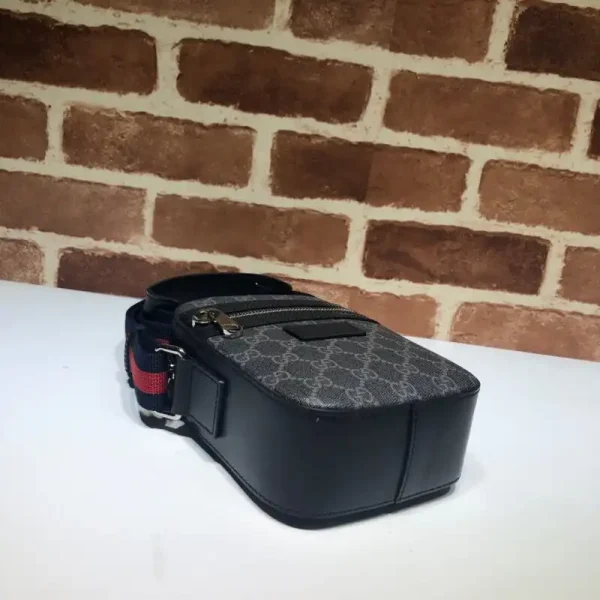 Gucci Small Cross Body Bag - Image 2