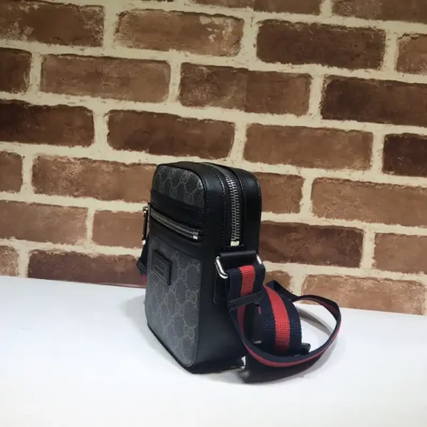 Gucci Small Cross Body Bag - Image 4