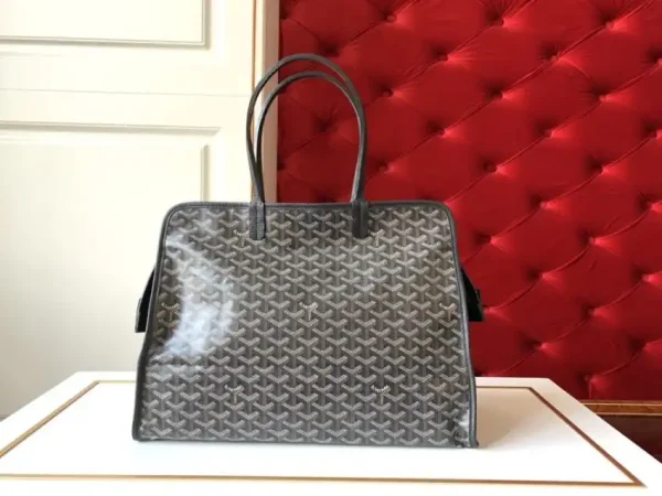Goyard Hardy