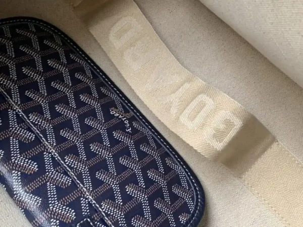 Goyard Hardy Dark Blue - Image 3