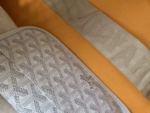 Goyard Hardy White - Image 3