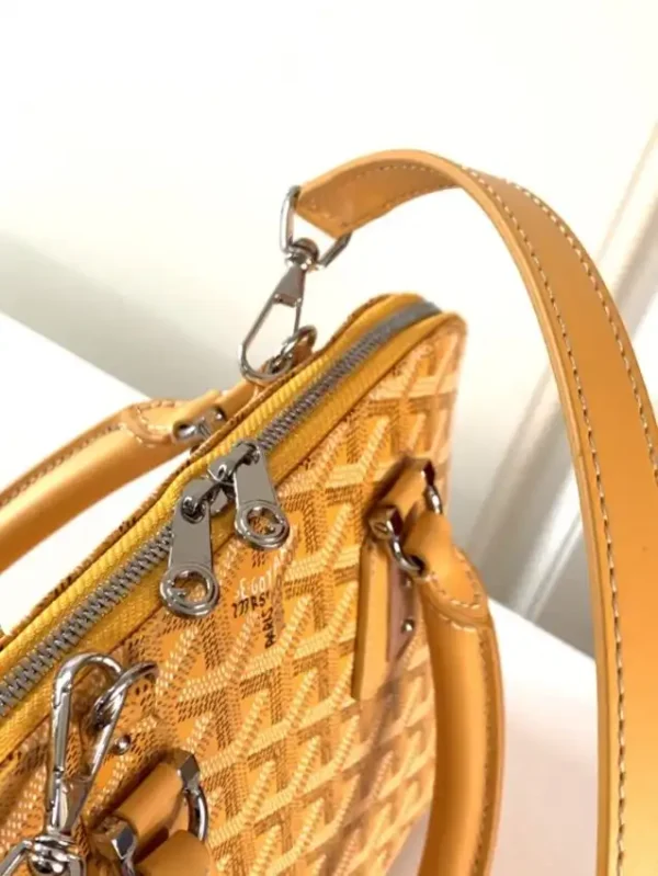 Goyard Vendom Yellow - Image 6