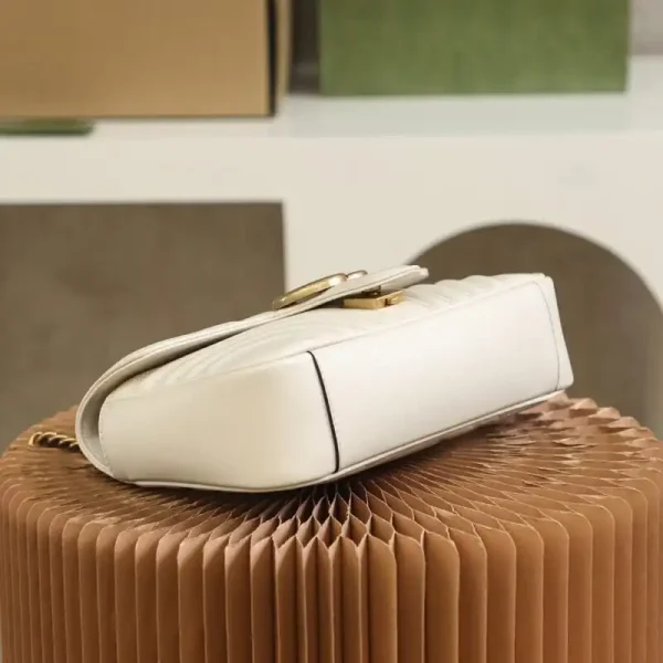 Gucci GG Marmont  Medium White - Image 5