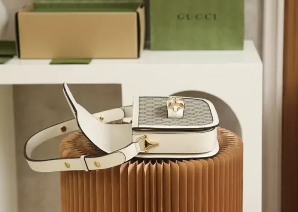 Gucci  Horsebit 1955  Classic Beige - Image 4