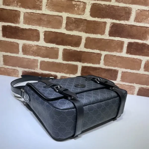 Gucci   GG Supreme Shoulder Bag Black - Image 2
