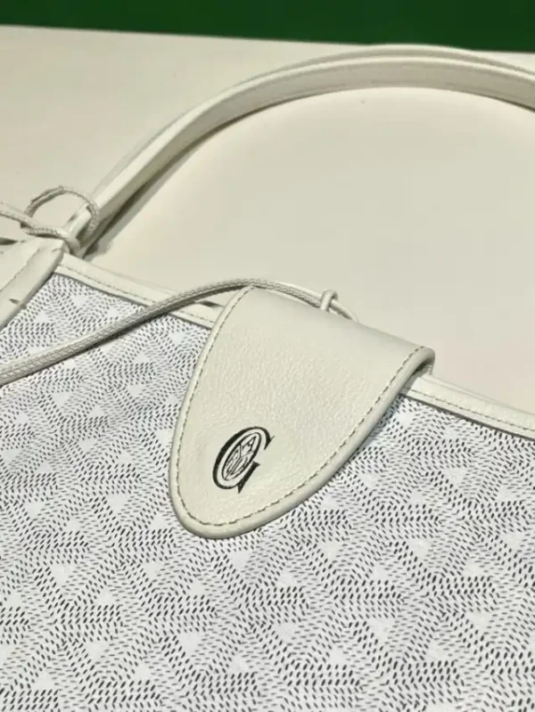 Goyard Saint Louis White - Image 3