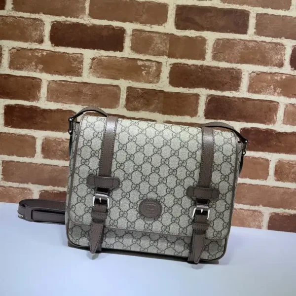 Gucci   GG Supreme Shoulder Bag Beige