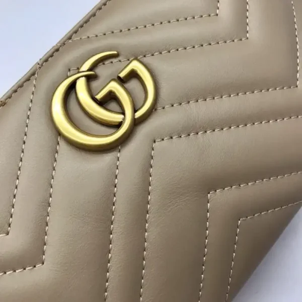 Gucci Marmont Matelasse Wallet On Chain Beige - Image 3