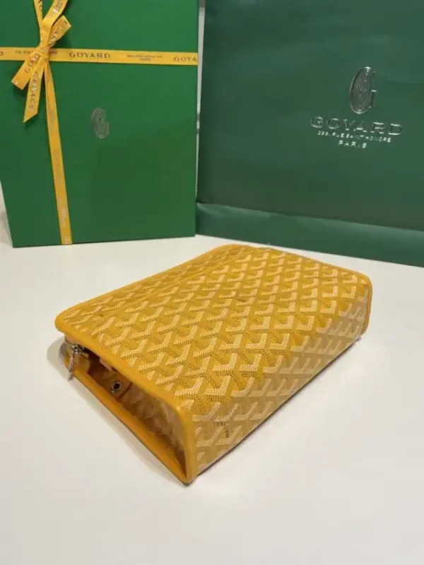 Goyard Jouvence Toiletry Bag Yellow - Image 5