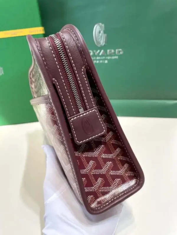 Goyard Jouvence Toiletry Bag Bordeaux - Image 4