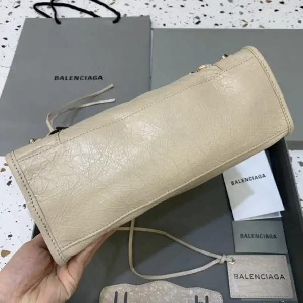 Balenciaga Agneau Apricot - Image 2