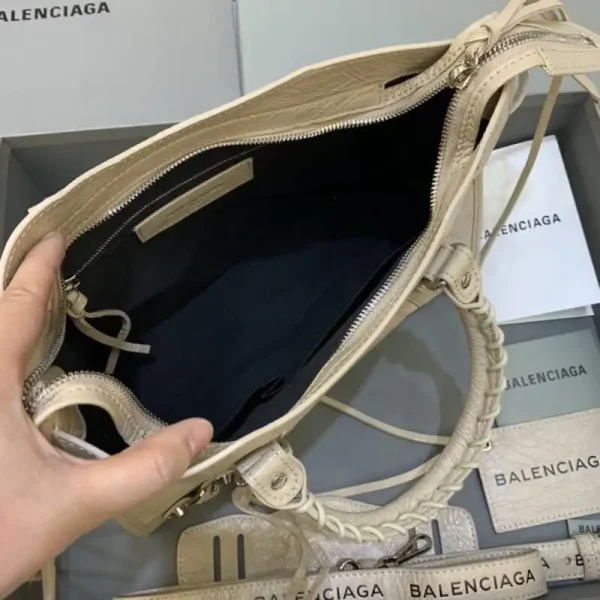 Balenciaga Agneau Apricot - Image 7