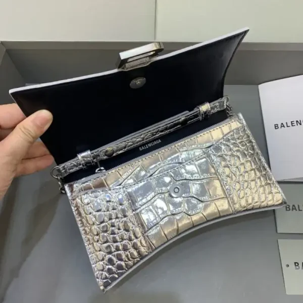Balenciaga Hourglass On Chain Silver - Image 4