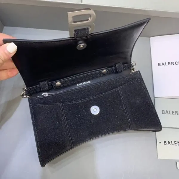 Balenciaga Hourglass On Chain Shine Black - Image 5