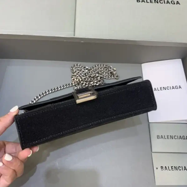 Balenciaga Hourglass On Chain Shine Black - Image 6