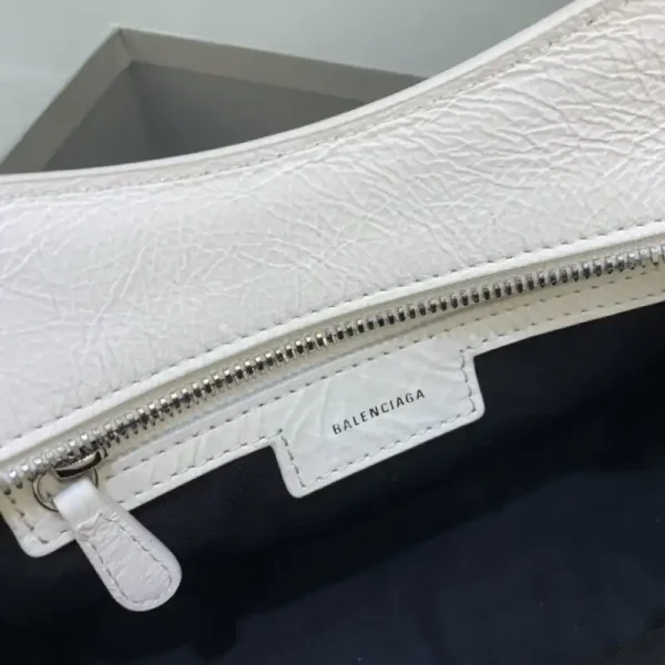 Balenciaga  Le City White - Image 6
