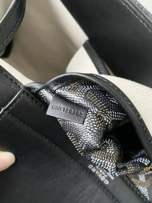 Goyard Rouette Souple Black - Image 9